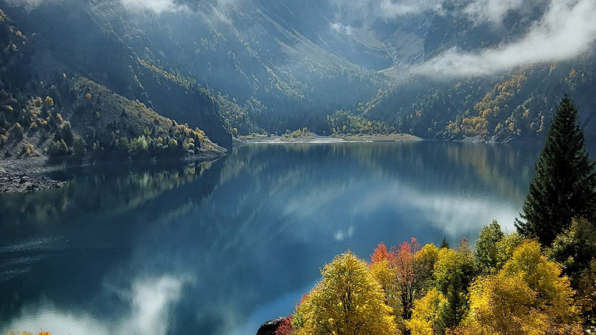 Galerija Rudenīgi krāšņie Francijas Alpi (2)