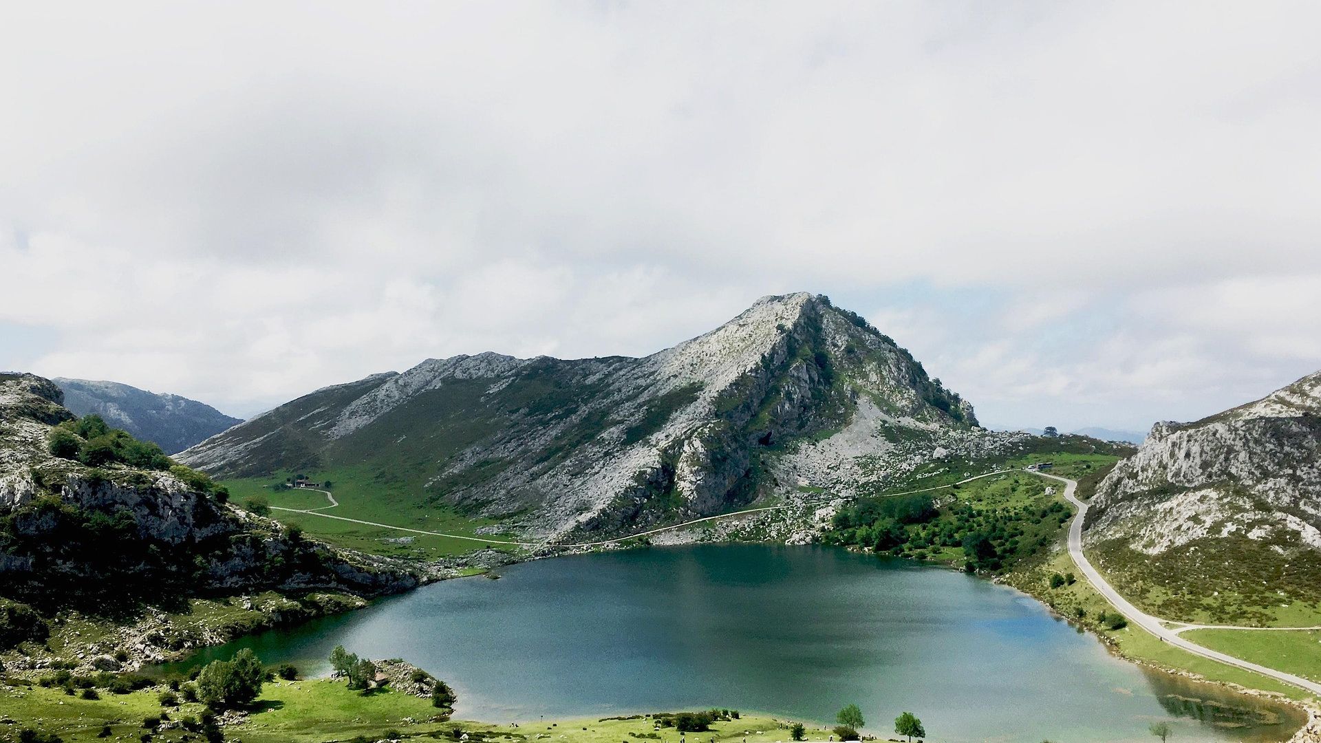 Galerija Astūrijas Getaway Lieldienās (1)