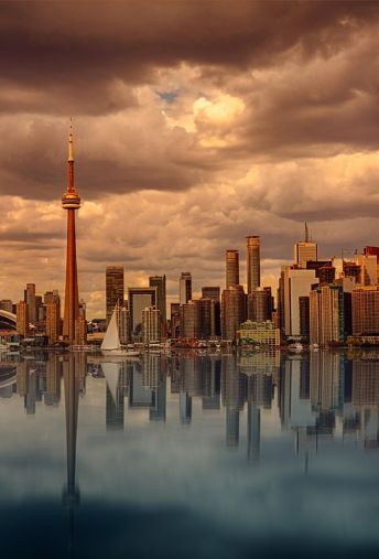 Attēls - Rudens maģija Kanādā, no Niagāras miglas līdz klusā okeāna vētrām