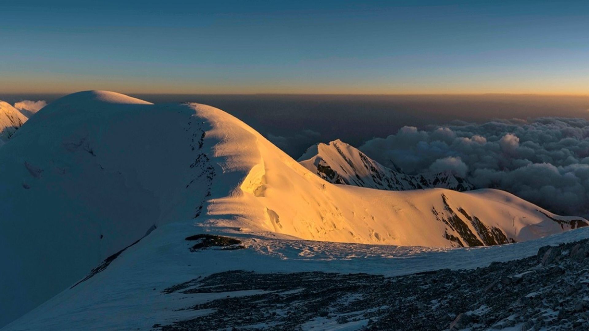 Galerija Ekspedīcija uz Ibn Sina smaili (7134 m), Kirgizstāna (0)